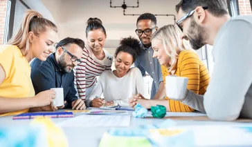 Customer Advisory Board: Definition & Best Practices