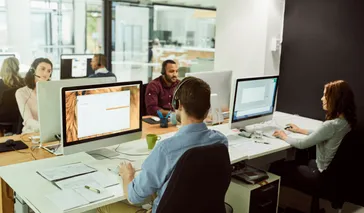 Customer Complaints in 2025: How to Turn Frustration Into Loyalty