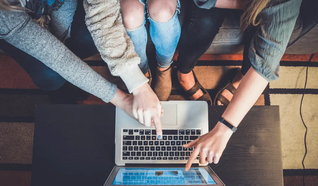 Explore the world of Digital Customer Experience: strategies, trends, and success stories. Elevate your brand in the digital era.