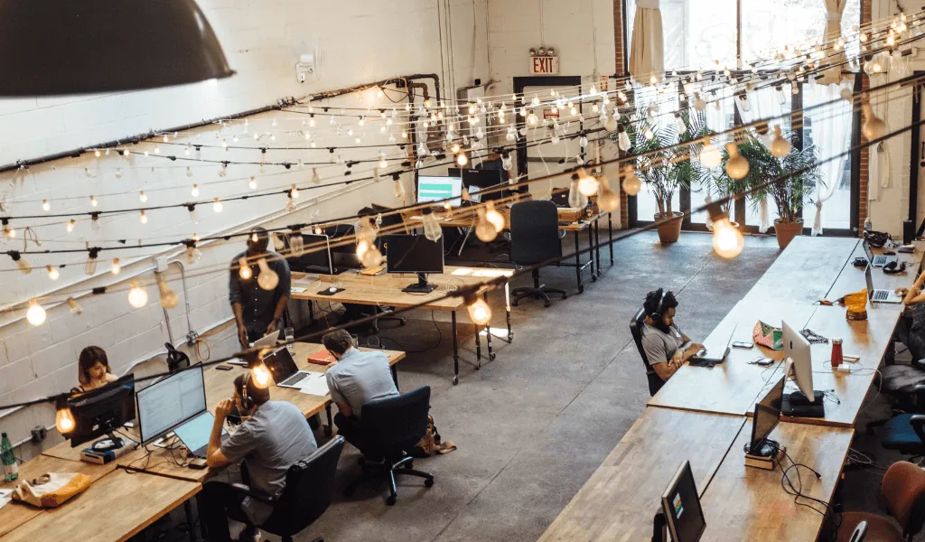 Discover 10 effective strategies to reduce employee turnover and create a thriving workplace. Improve retention with actionable insights.